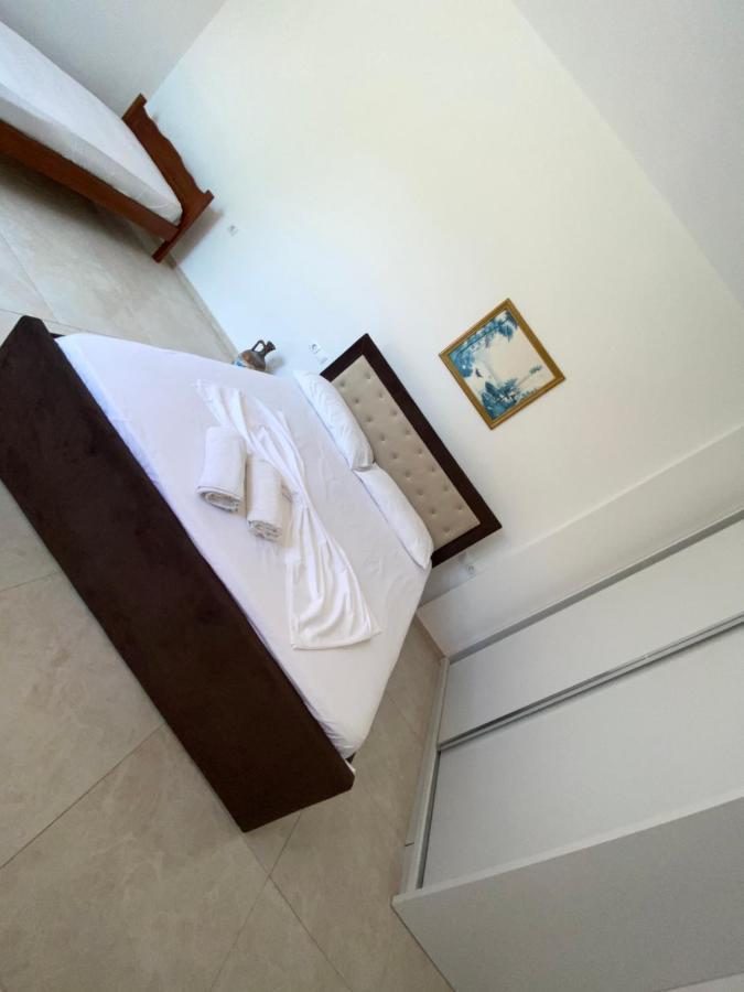 Am Apartment Саранда Екстер'єр фото