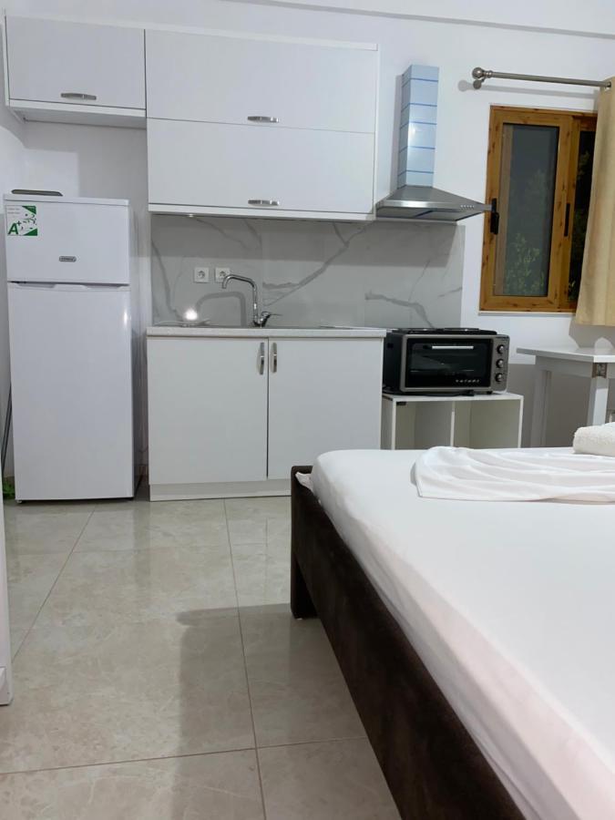 Am Apartment Саранда Екстер'єр фото