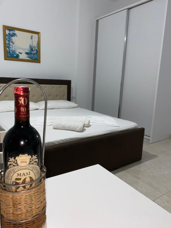 Am Apartment Саранда Екстер'єр фото
